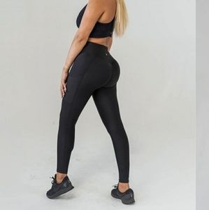 OBESSION Classic Pocket Leggings
